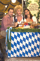 23.09.2007: Gloria Gray LIVE auf dem Oktoberfest in München bei MÜNCHEN TV mit Marion Schieder und Alex Onken LIVE auf der Empore in Peter Pongratz Winzerer Fähndl